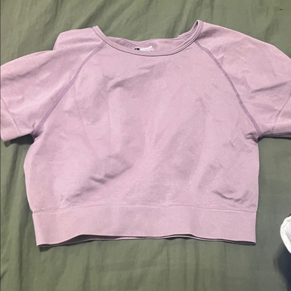 Lavender Women's Sports Crop Top